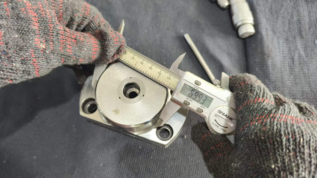 How can we guarantee the quality of molds and punch pin? - HengfaMold