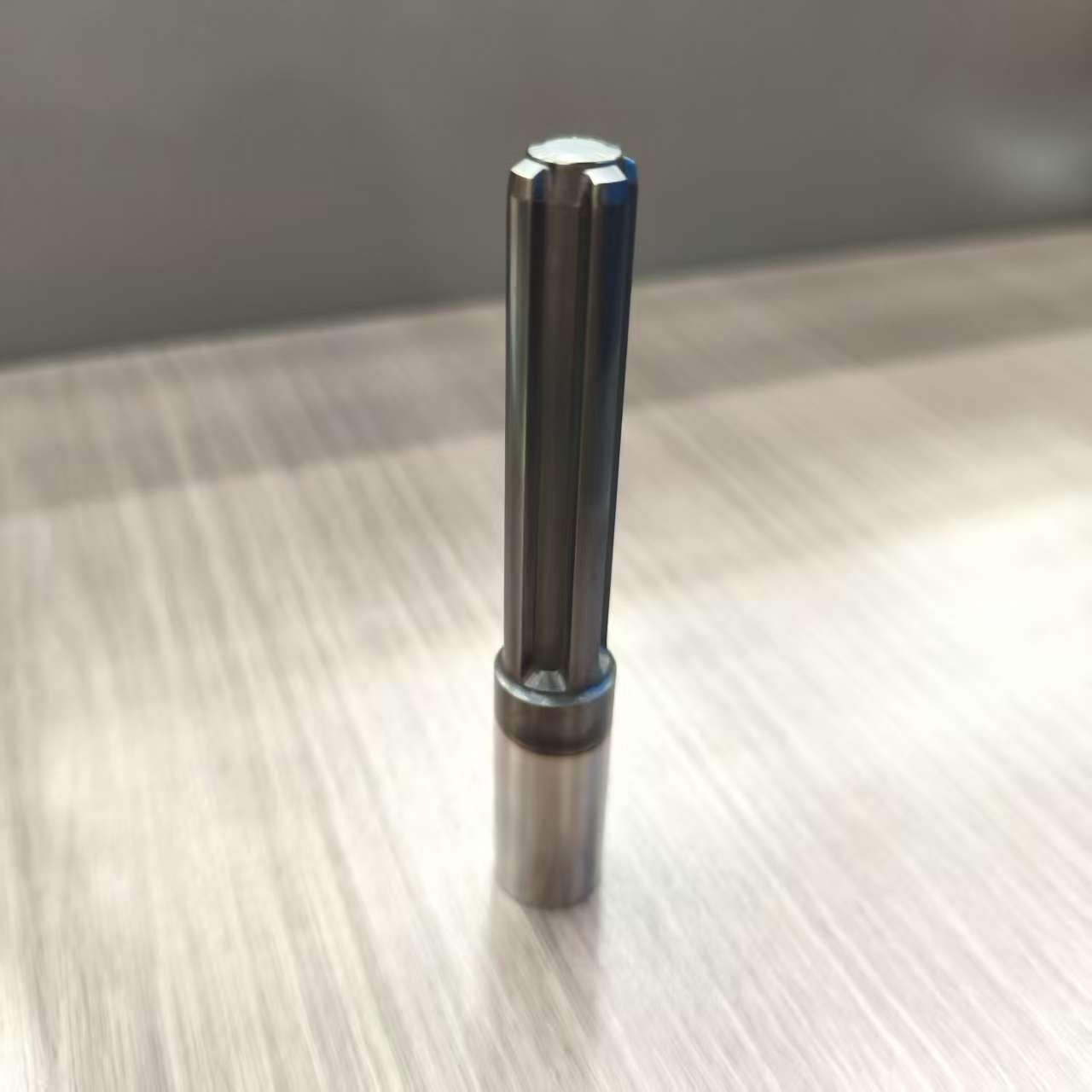 4-spline Punch Pin - HengfaMold